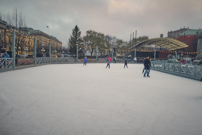 Eislaufbahn Kungsträdgården